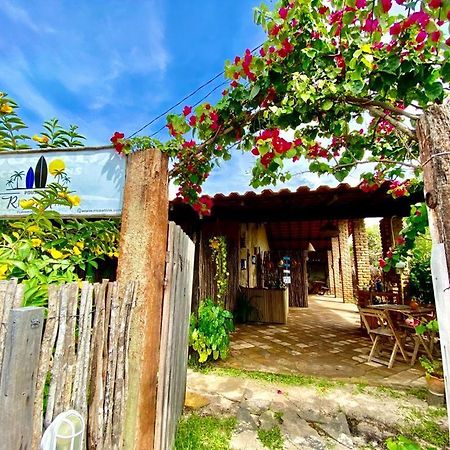 Rico Atins Hotel Exterior foto